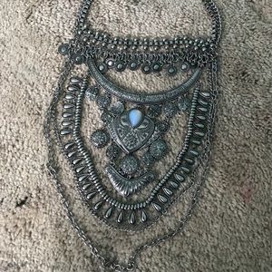 Forever 21 statement necklace